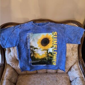 Chemistry Blue Sunflower Graphic Tee Short Sleeve